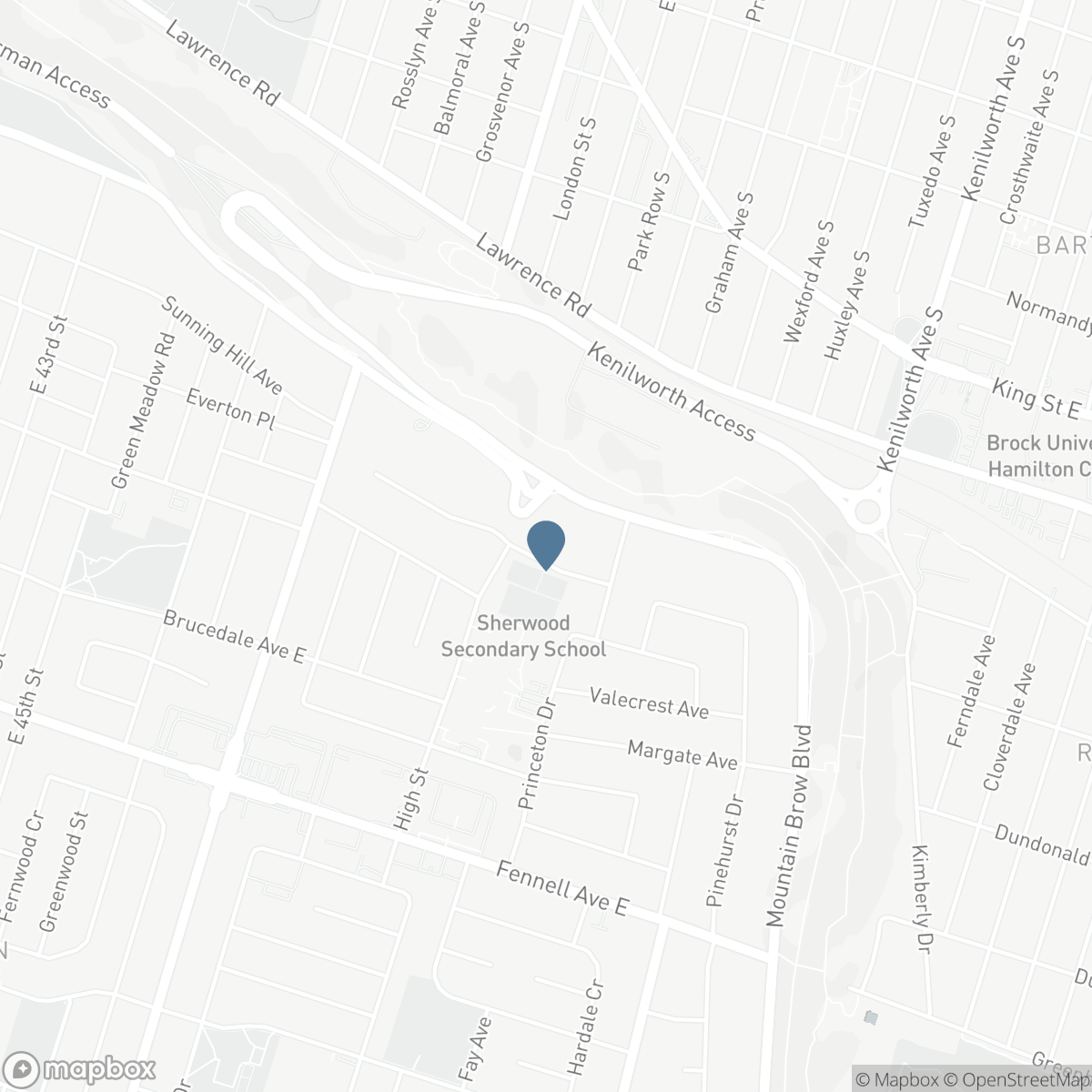 14 WOODSIDE DRIVE, Hamilton, Ontario L8T 1C3